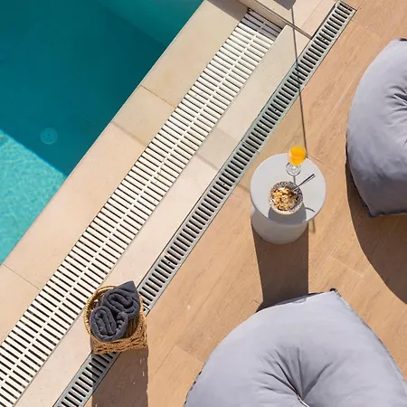 Ionian Elite Beachfront נידרי