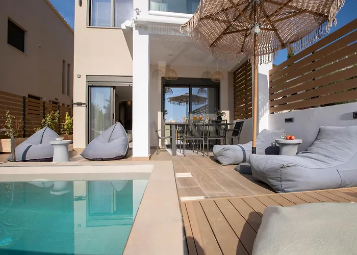 Ionian Elite Beachfront * נידרי